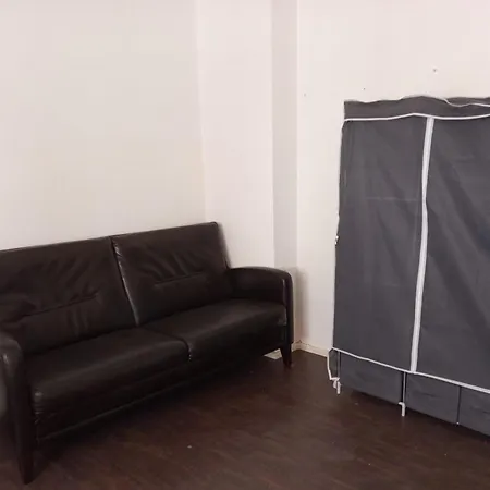 Mit 3 Schlafzimmern Und Balkon * Pirmasens